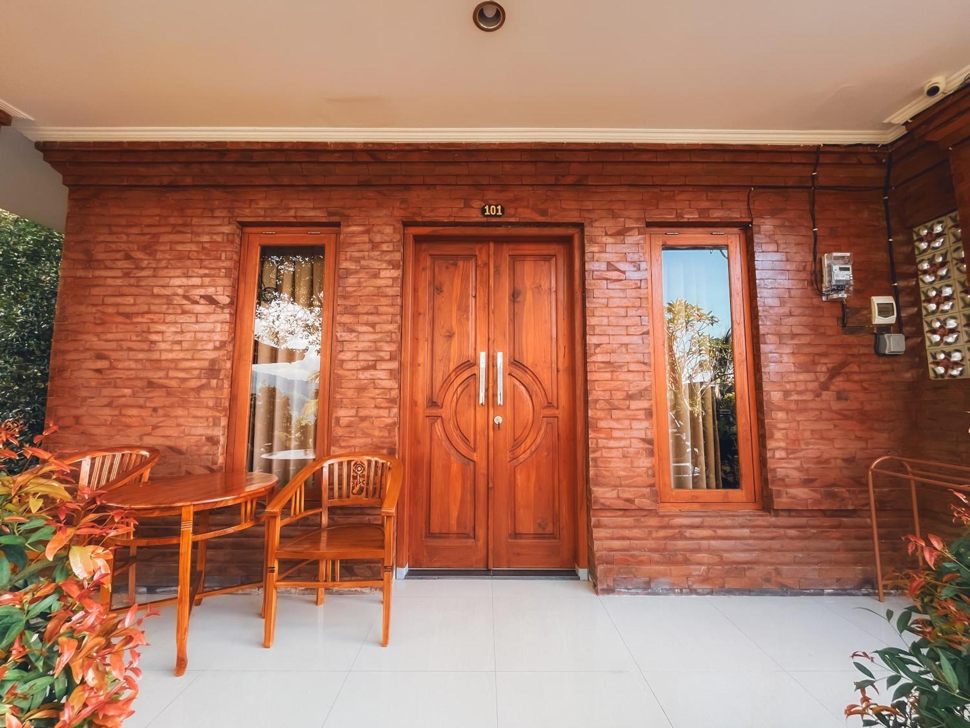 Rostika Hotel Sekumpul Buleleng  Ngoại thất bức ảnh
